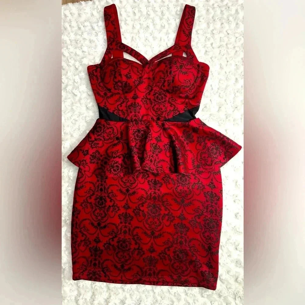 Material‎ Girl Women's Juniors Red Mini Pencil Scroll Print Dress